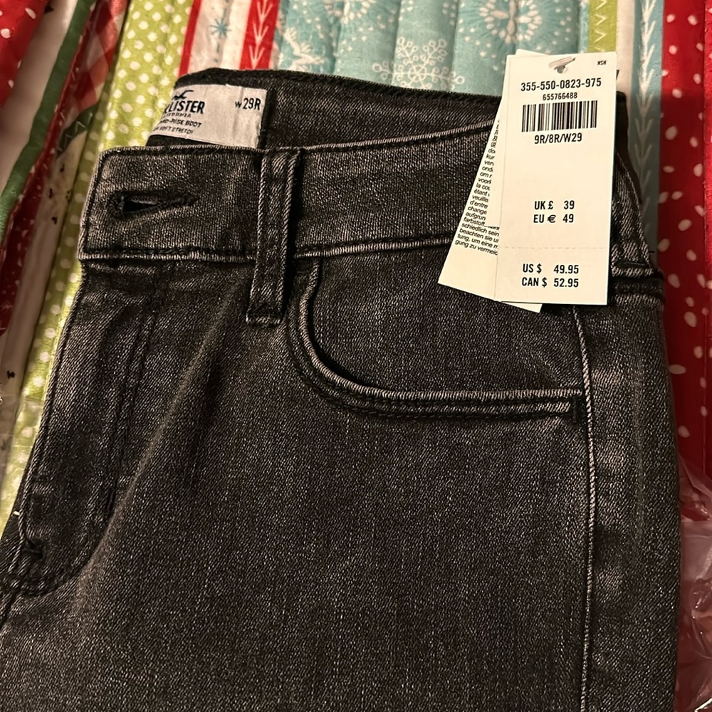 Gray/black boot cut Hollister Jeans, NWT in original packaging